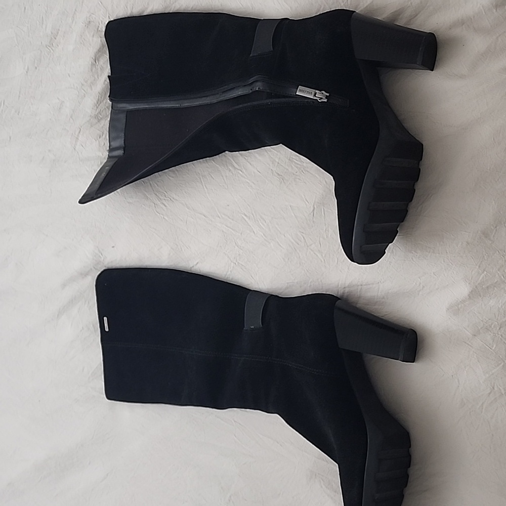Valdini Black Women's Suade Boots